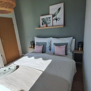 Mit 180° Meerblick Dobreć